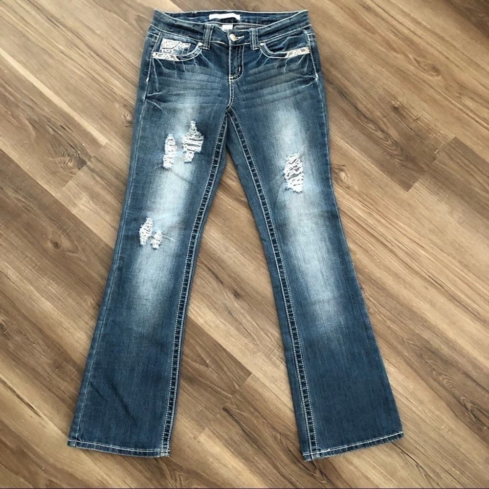 ZCO JEANS Light wash distressed lace rhinestone detail bootcut jeans women sz 7